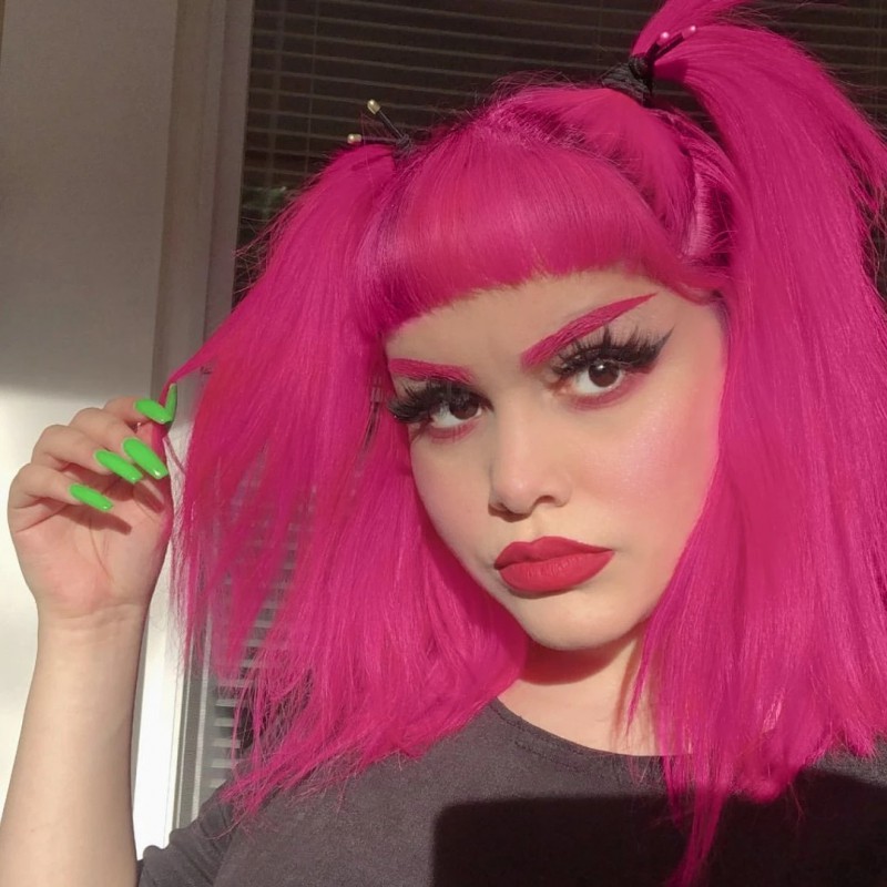 Розовая краска для волос HOT HOT PINK CLASSIC HAIR DYE - Manic Panic